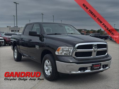 2022 RAM 1500 Classic SLT