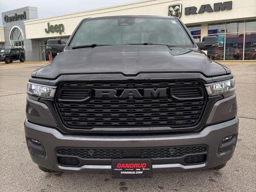 Granite Crystal Clearcoat Metallic 2026 RAM 1500 Big Horn/Lone Star