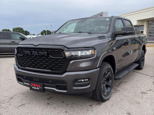Granite Crystal Clearcoat Metallic 2026 RAM 1500 Big Horn/Lone Star