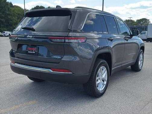 2025 Jeep Grand Cherokee Laredo X