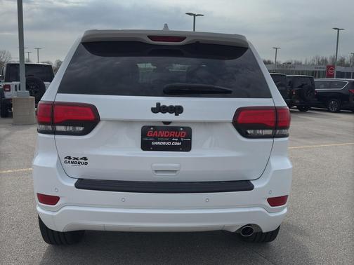 2021 Jeep Grand Cherokee Laredo X