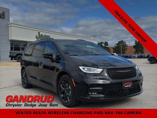 2026 Chrysler Pacifica Limited