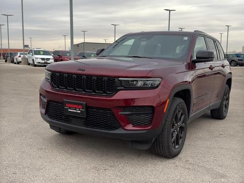 2024 Jeep Grand Cherokee Laredo