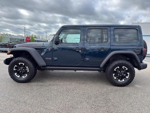 Fathom Blue Pearlcoat 2025 Jeep Wrangler Rubicon