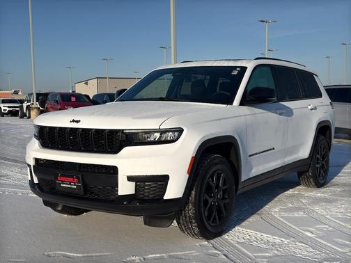 2025 Jeep Grand Cherokee L Laredo