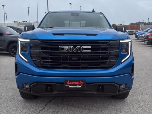 Dynamic Blue Metallic 2023 GMC Sierra 1500 Elevation