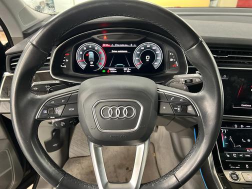 2021 Audi Q7 55 Prestige