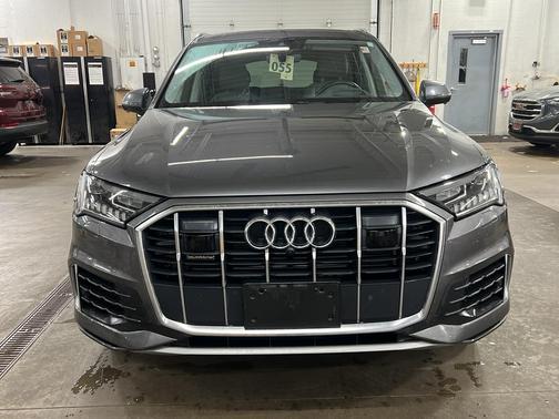 2021 Audi Q7 55 Prestige