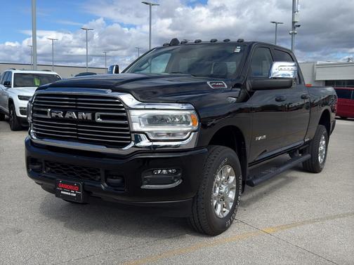 Diamond Black 2024 RAM 2500 Laramie