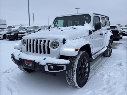 2022 Jeep Wrangler Unlimited 4xe Sahara