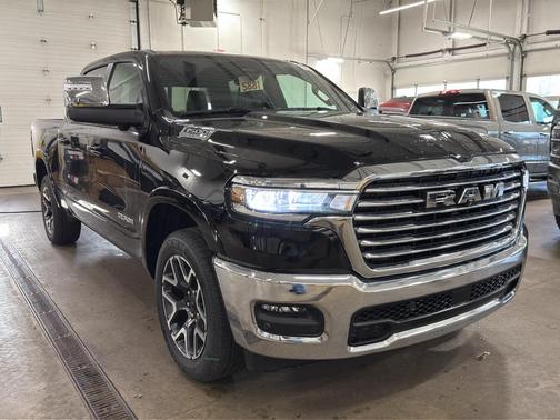 Diamond Black 2025 RAM 1500 Laramie