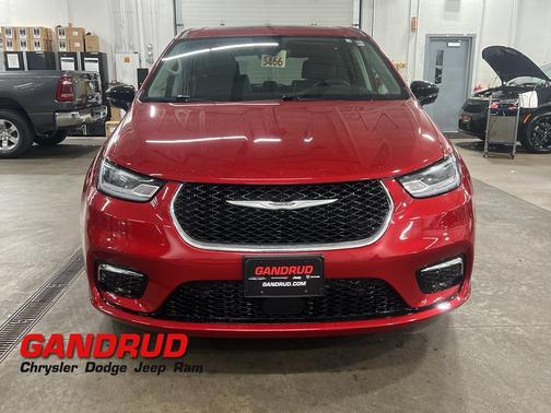 2024 Chrysler Pacifica Limited