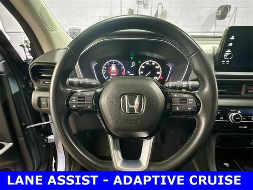 2024 Honda Pilot Touring 8-Passenger