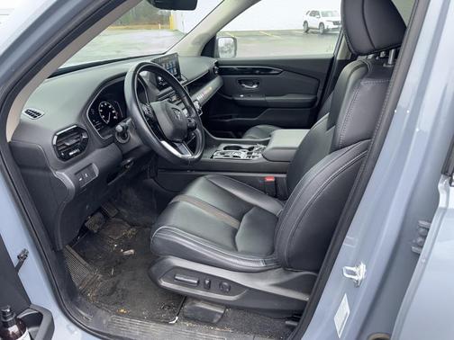 2024 Honda Pilot Touring 8-Passenger