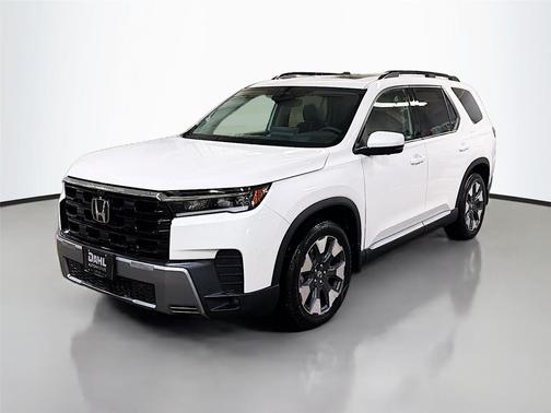 Platinum White Pearl 2026 Honda Pilot Elite