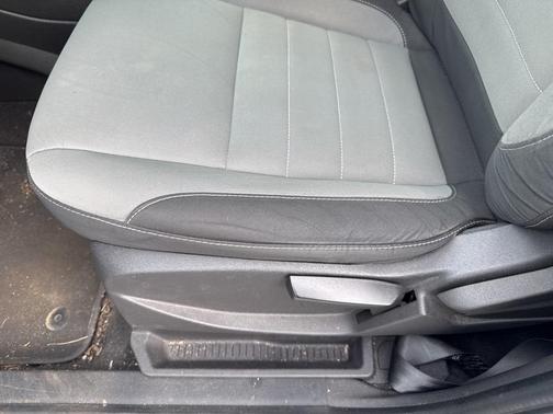 2015 Ford C-Max Hybrid SE