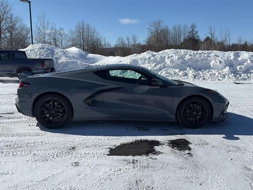 2024 Chevrolet Corvette Stingray w/1LT