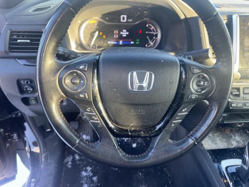 2017 Honda Ridgeline Black