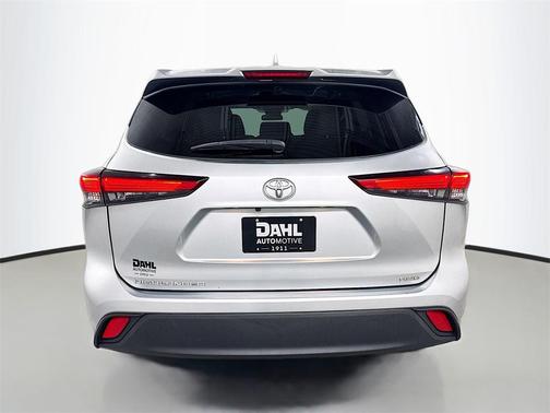 2020 Toyota Highlander L