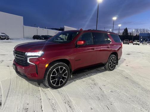 2023 Chevrolet Tahoe 4WD RST