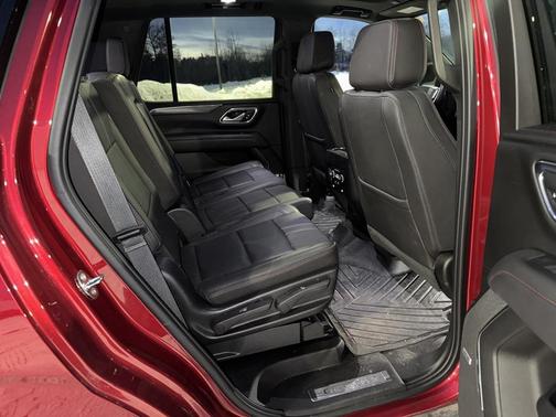 2023 Chevrolet Tahoe 4WD RST