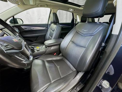 Harbor Blue Metallic 2019 Cadillac XT5 Premium Luxury