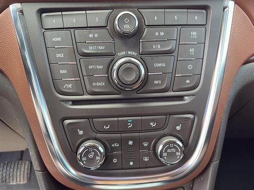 White Pearl Tricoat 2016 Buick Encore Premium