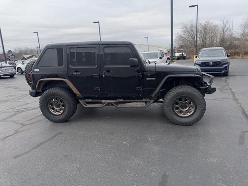 2016 Jeep Wrangler Unlimited Freedom