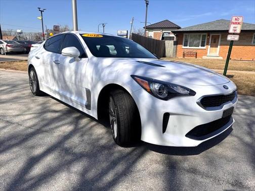 2018 Kia Stinger Base RWD