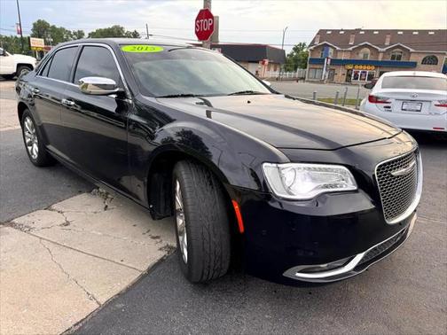 2015 Chrysler 300C Base