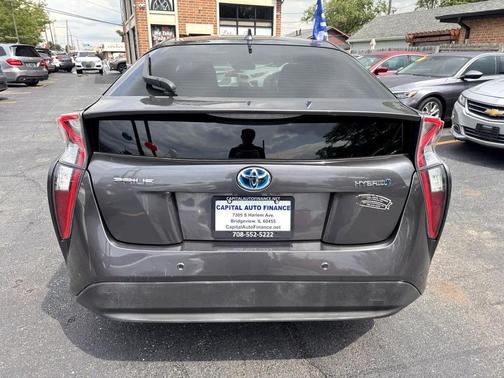 2018 Toyota Prius Three Touring