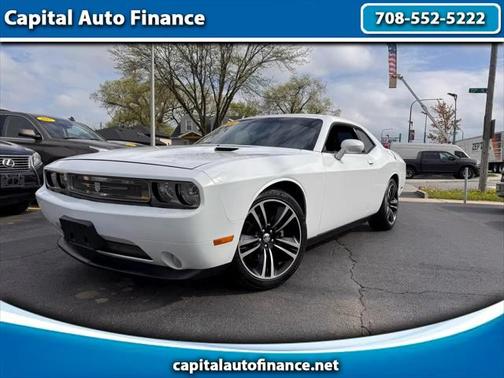 2012 Dodge Challenger SXT