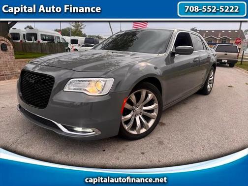 2018 Chrysler 300 Touring