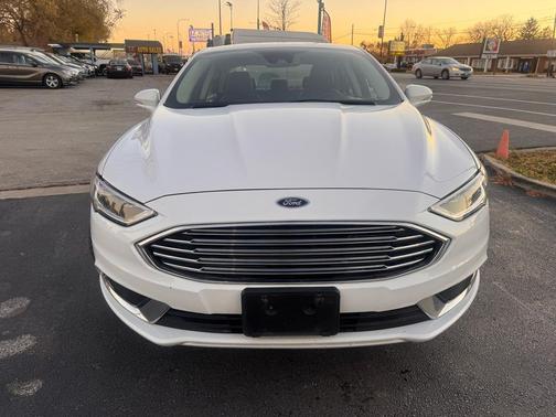 2018 Ford Fusion Hybrid SE