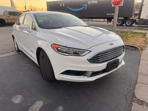 2018 Ford Fusion Hybrid SE