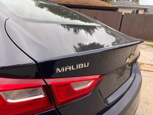 2016 Chevrolet Malibu 1LT