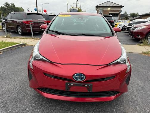 2018 Toyota Prius Three Touring
