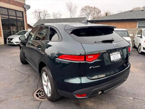 2018 Jaguar F-PACE 25t Premium