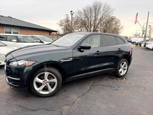 2018 Jaguar F-PACE 25t Premium