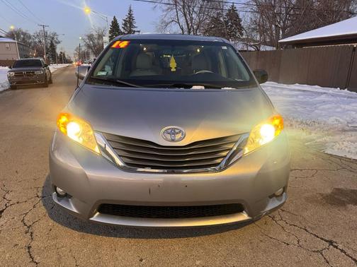 2014 Toyota Sienna Limited