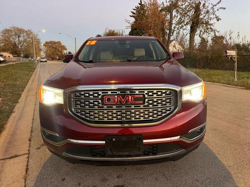 2018 GMC Acadia Denali