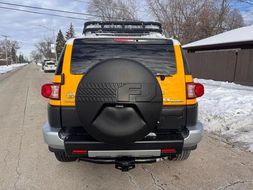 2010 Toyota FJ Cruiser Base