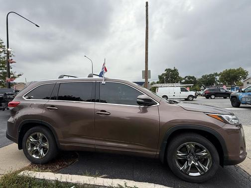 2018 Toyota Highlander Limited Platinum