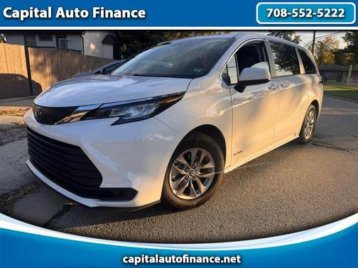 2021 Toyota Sienna LE