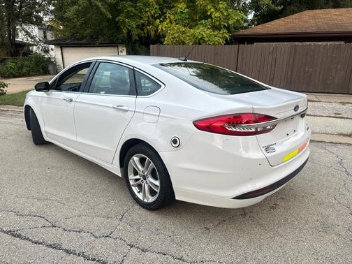 2018 Ford Fusion Hybrid SE