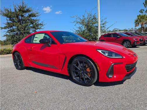2025 Subaru BRZ tS