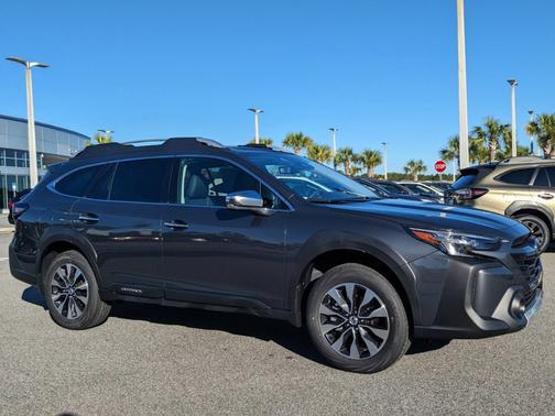 2024 Subaru Outback Touring