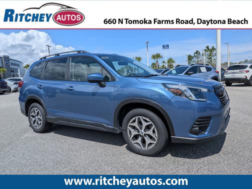Horizon Blue Pearl 2022 Subaru Forester Premium