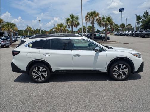 2020 Subaru Outback Touring XT