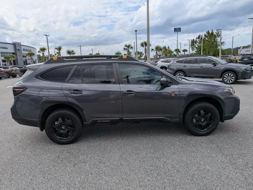 Magnetite Gray Metallic 2024 Subaru Outback Wilderness